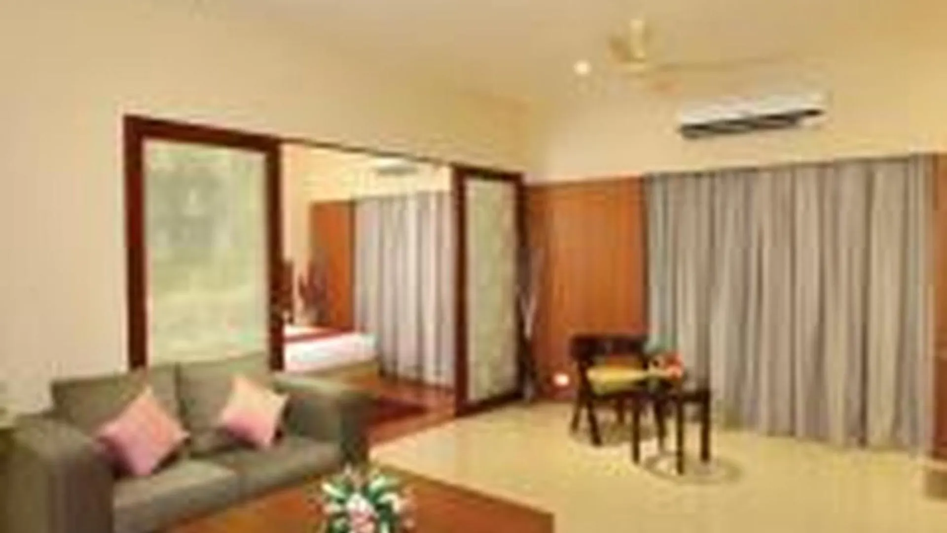 Jk Residency Cheruvathur