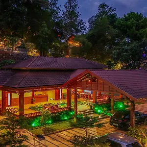 Resort Silver Oak Wayanad